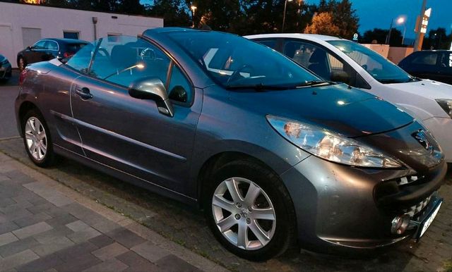 Peugeot 207 Cabrio-Coupé 1.6 ***neuer TÜV***