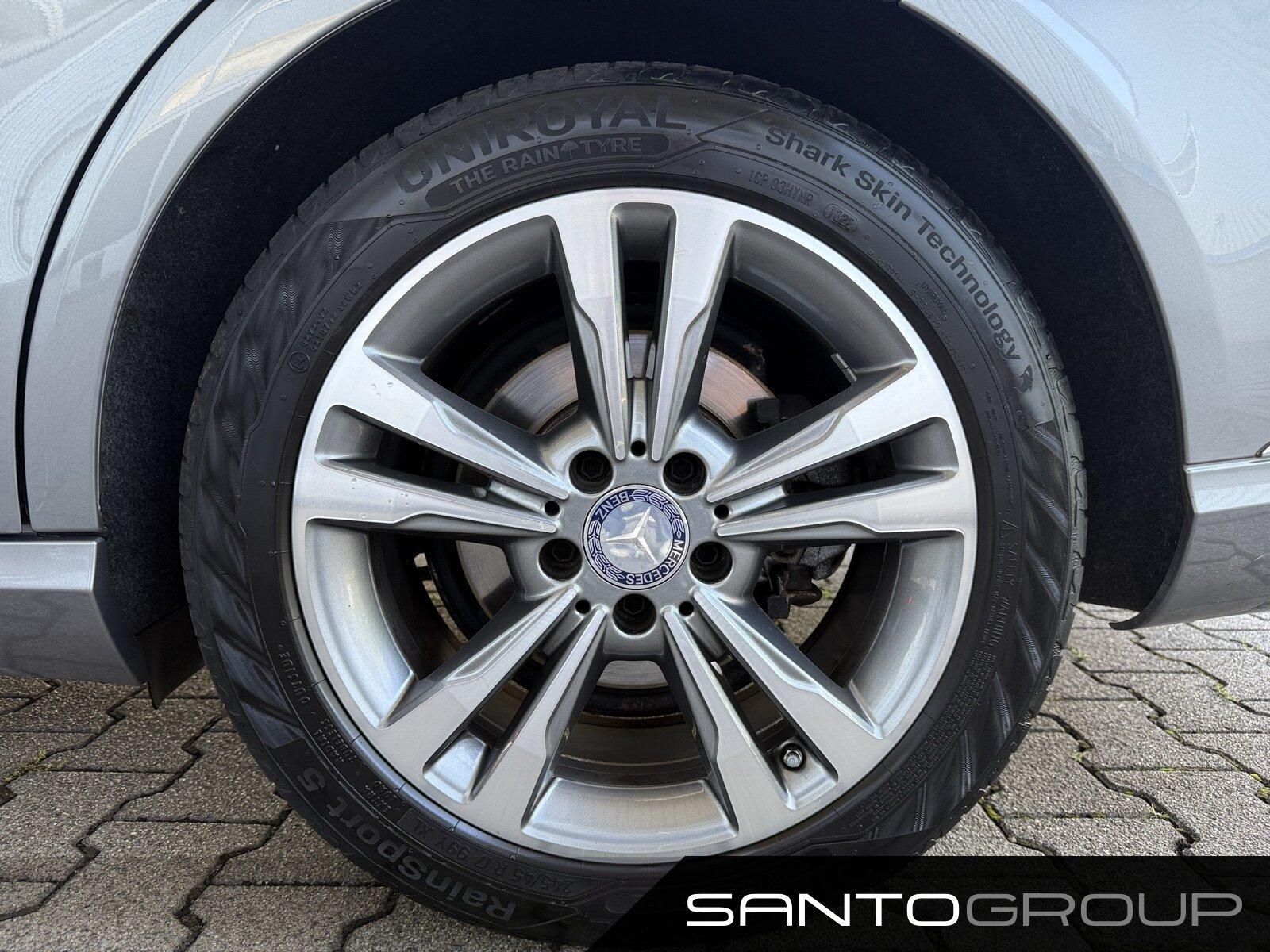 Mercedes-Benz E 220 BlueTEC T-Modell Avantgarde/Navi/SHD/Autom