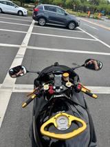 Yamaha YZF-R6 - YAMAHA SCHWARZ R6