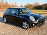MINI Cooper, Top gepflegt, Unfallfrei, Harman/Kardon - MINI MINI Gebrauchtwagen in Leipzig