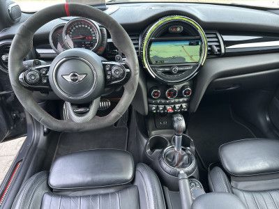 Fahrzeugabbildung MINI John Cooper Works NAV+LED+ACC+HUD+PANO+KAM+H&K