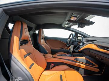 صورة 9 لـ 2025 Lamborghini TEMERARIO