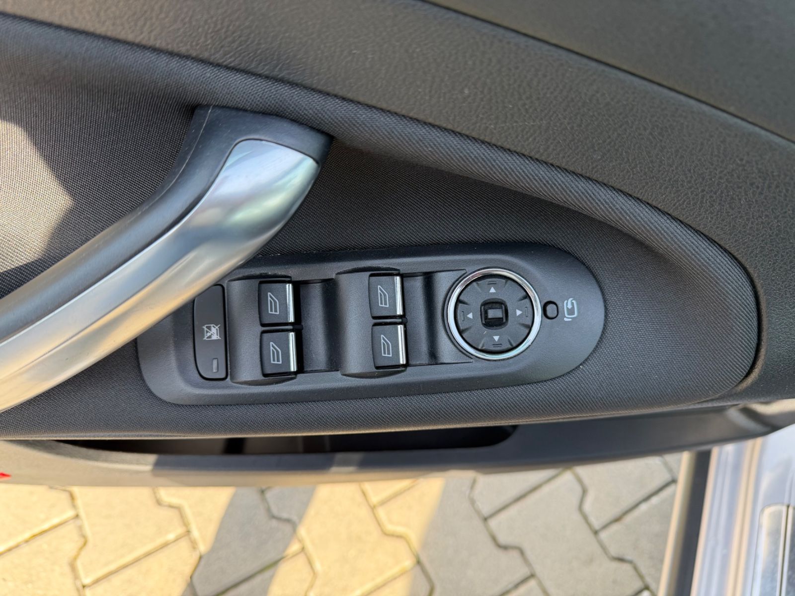 Fahrzeugabbildung Ford Mondeo Turnier Titanium°1.Hand°Kamera°Navi°
