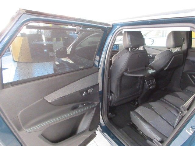 Fahrzeugabbildung Peugeot 5008 Allure Pack 1.2T NAVI/LED/SHZ/PDC/360°