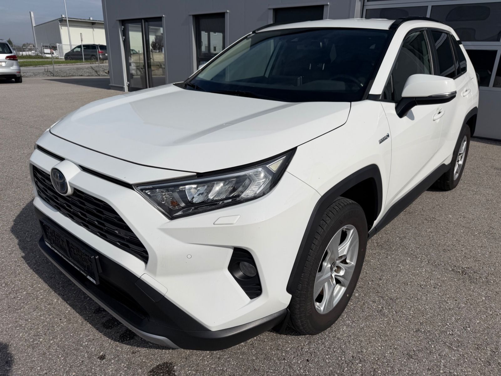 Toyota RAV4 Hybrid 2,5 Active *KAM*NAV*