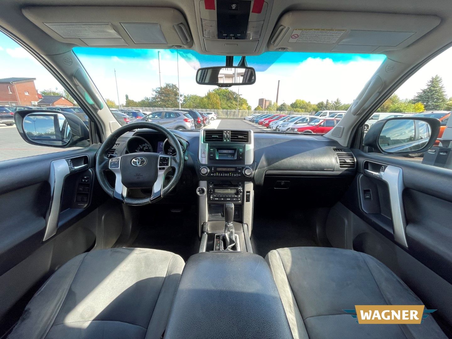 Fahrzeugabbildung Toyota Land Cruiser Life 3.0 D-4D Automatik Sitzheizung