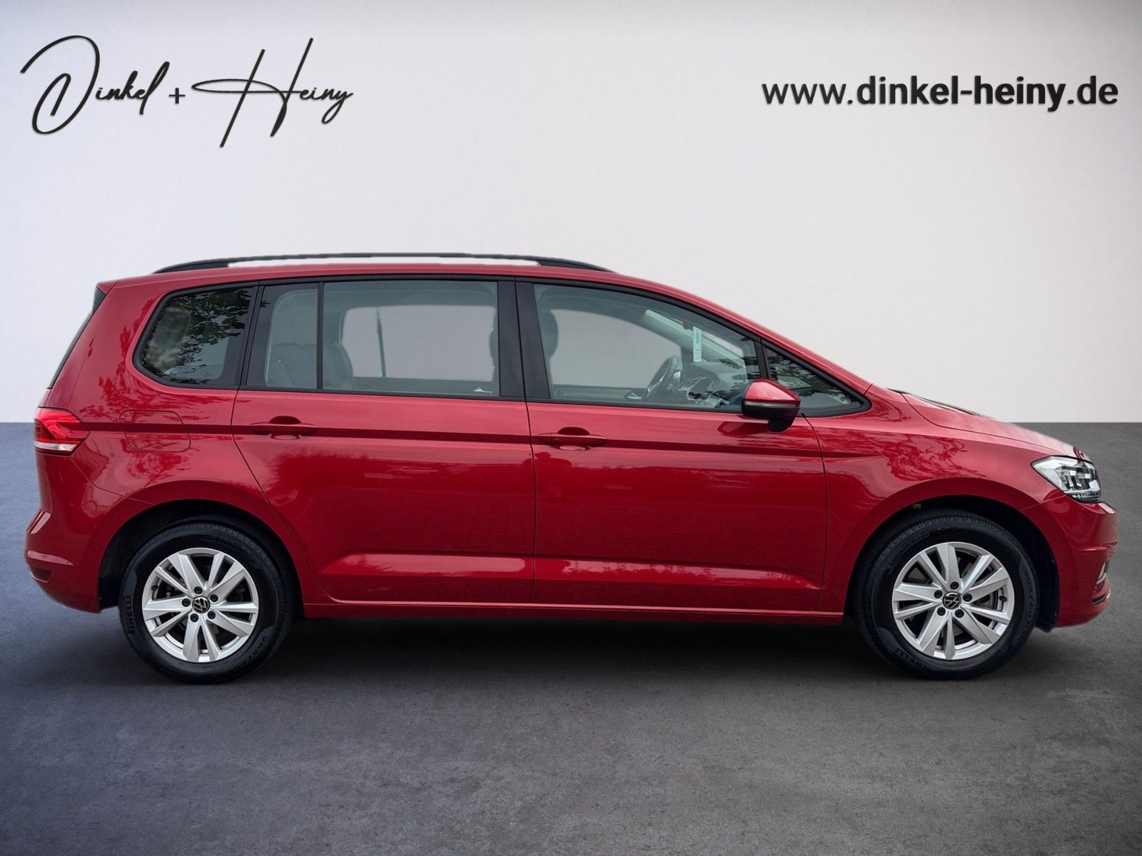 Fahrzeugabbildung Volkswagen Touran Comfortline 1.5 TSI