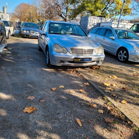 Mercedes-Benz C 200 CDI ELEGANCE