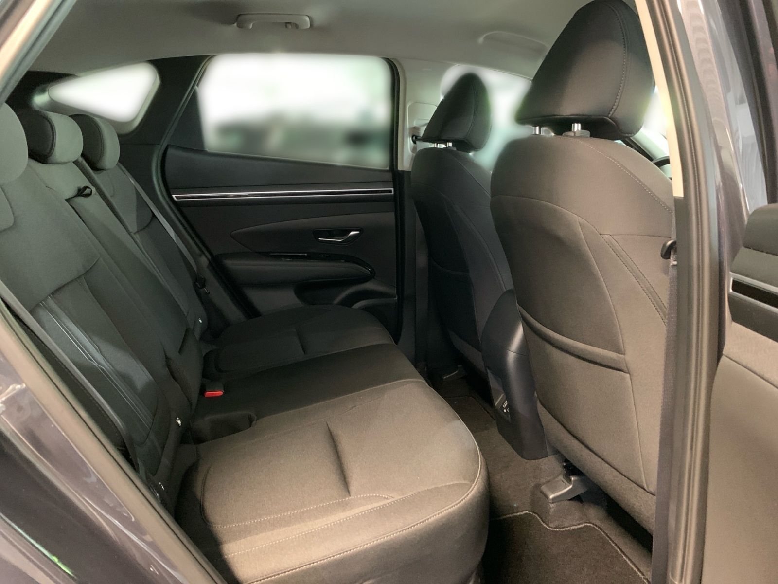 Fahrzeugabbildung Hyundai TUCSON 1.6 T-GDI Trend Hybrid Assis.Paket el.HK