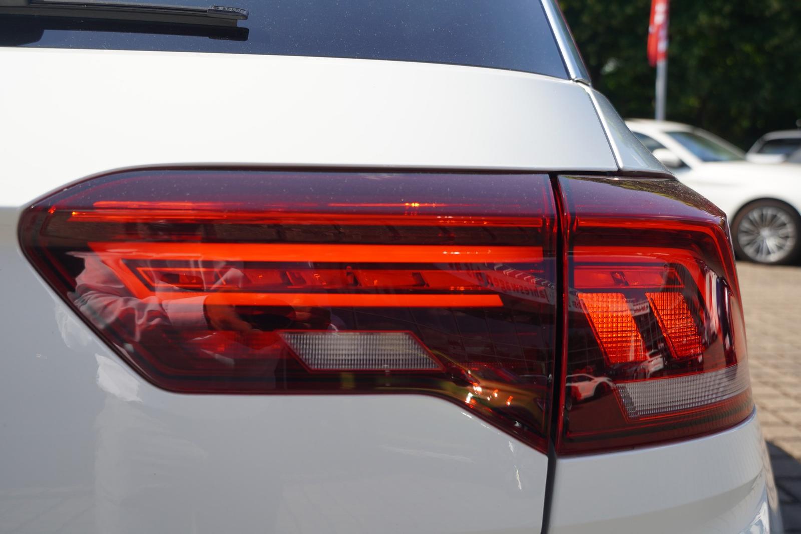 Volkswagen T-Roc 1.0 TSI R-Line IQ-Light Navi Kamera ACC, миниатюра 10