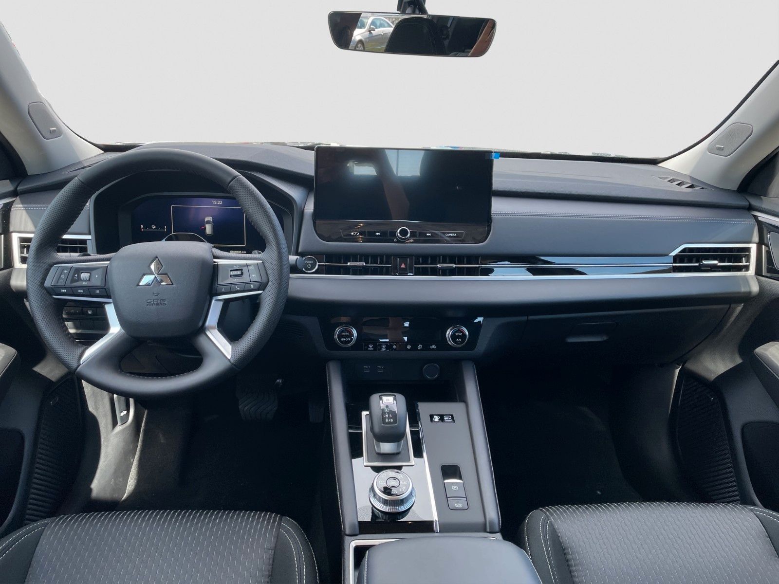 Fahrzeugabbildung Mitsubishi Outlander 2.4 PHEV 4WD Standheizung Tageszulassu