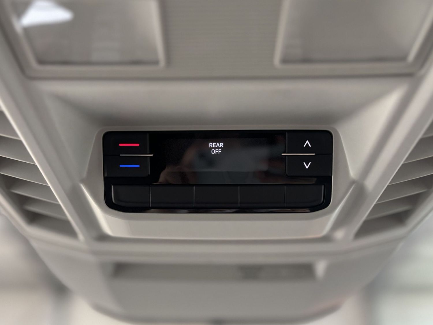Fahrzeugabbildung Volkswagen Crafter Kasten 30 mittel #AHK#Klima#Kamera#St.Hz