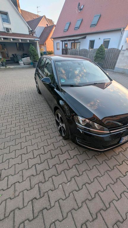 Image of Volkswagen Golf