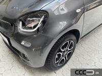 Smart ForFour 66kW Pano.-Dach/Klima/BC/SHZ/Leder/Servo
