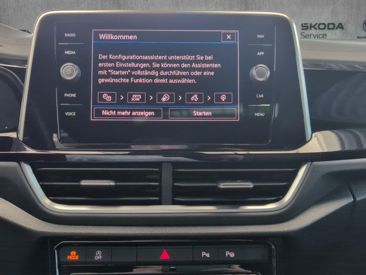 T-Roc R-Line 1.5 TSI Klima Navi Rückfahrkamera