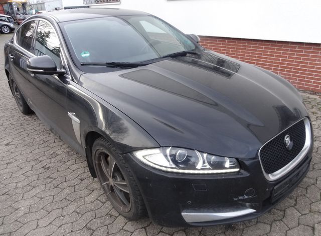 Jaguar XF  2.2