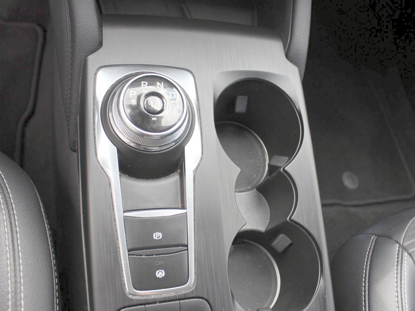 Fahrzeugabbildung Ford Kuga Titanium X 2,0 EcoBlue Start/Stopp