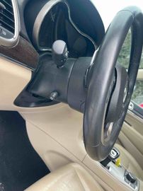 Jeep Grand Cherokee - 9