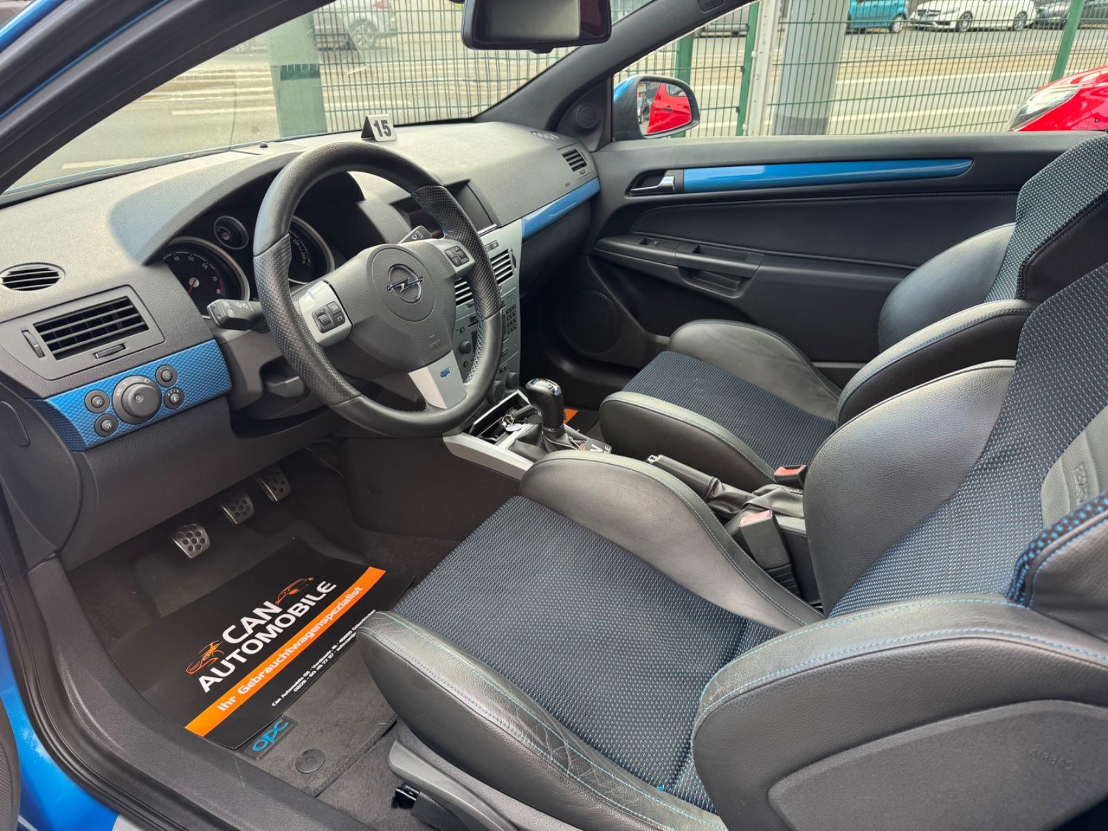 Opel Astra H GTC OPC 2.0 Turbo 241 ch BVM / 1ère main / Recaro / Suspension adaptative
