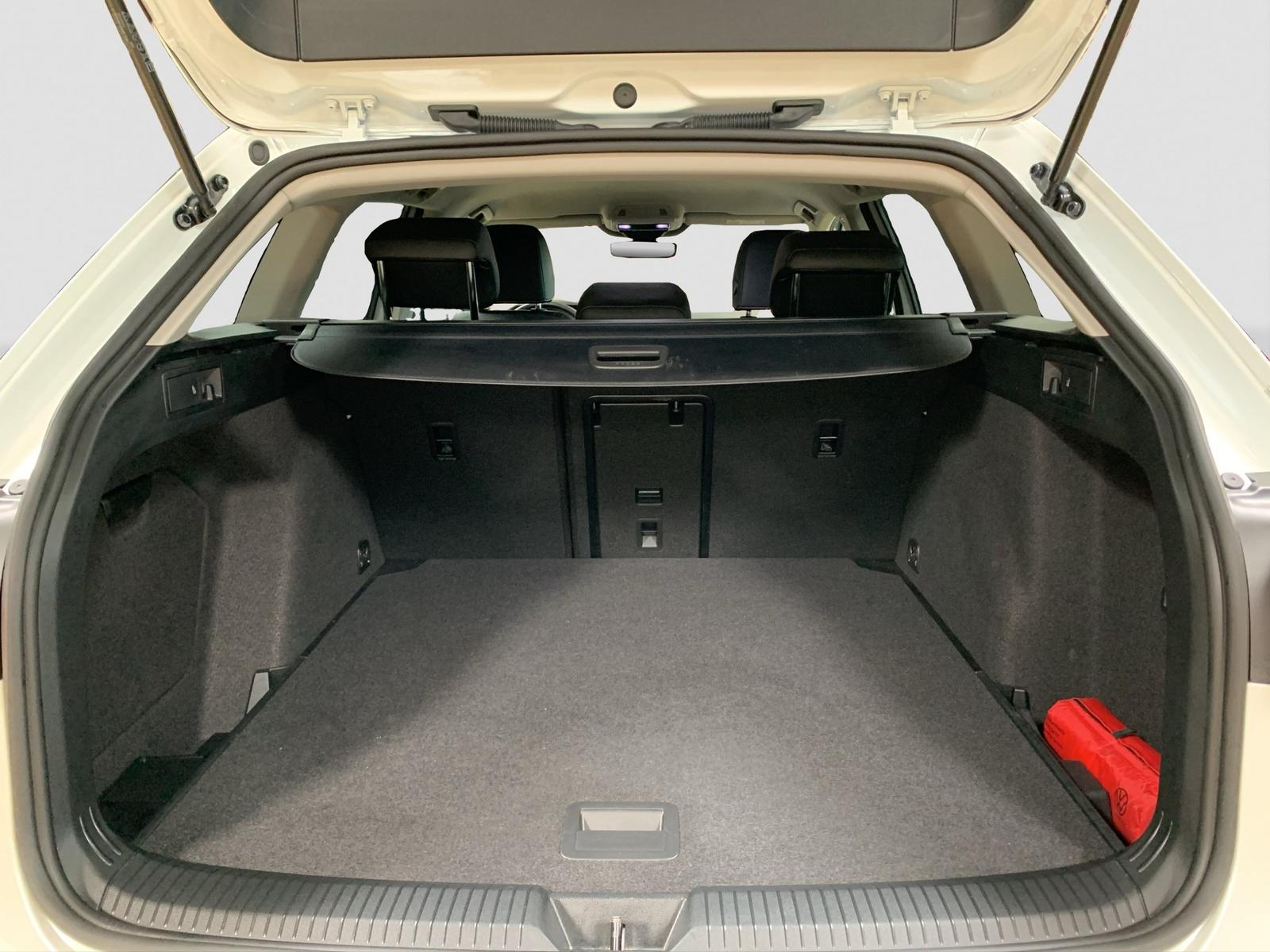 Volkswagen Golf Variant Goal 1.5 eTSI 150 PS DSG AHK NAVI K, миниатюра 18