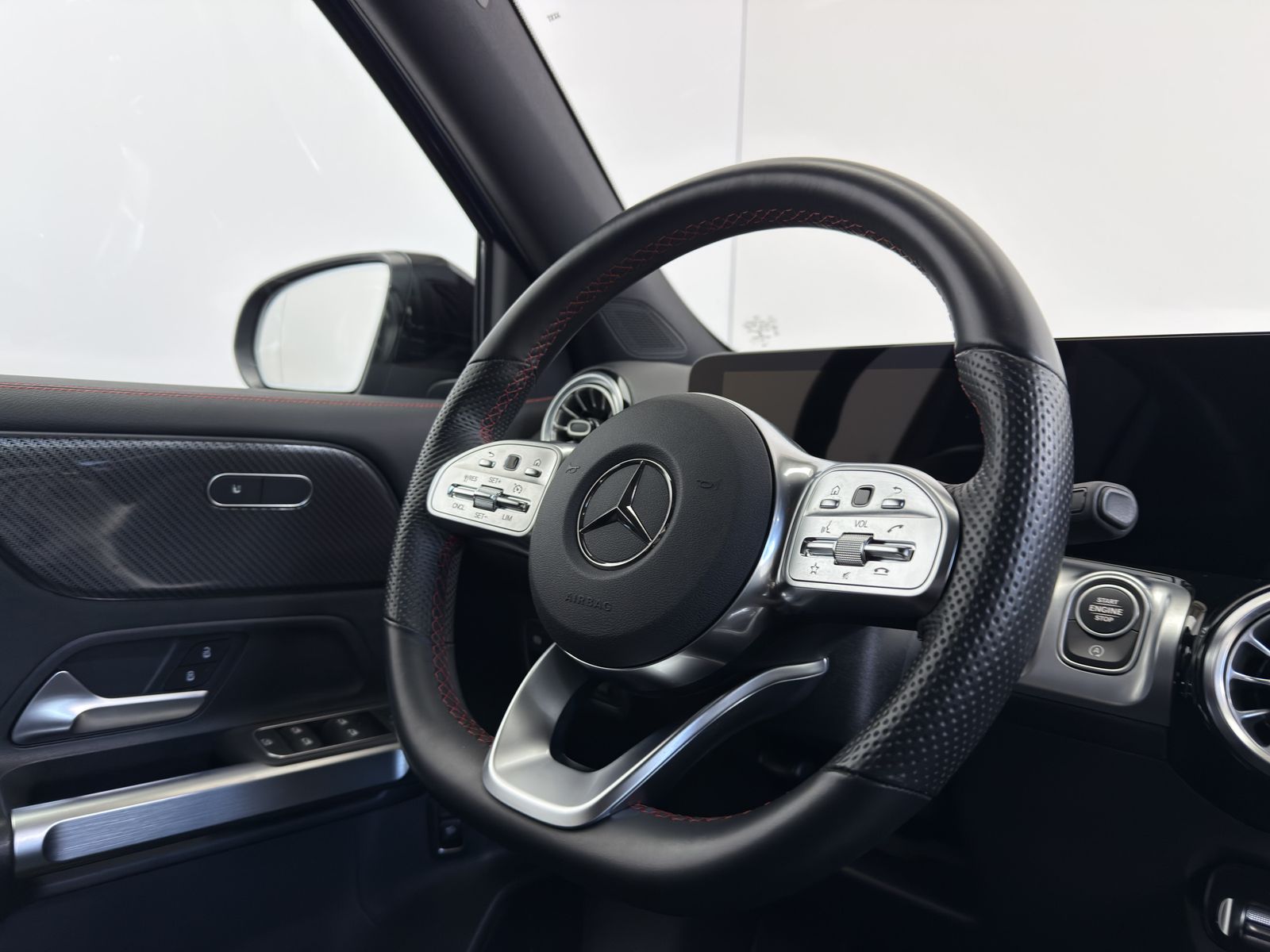 Mercedes-Benz GLB 220 d 4Matic 2.Hand AMG Line Pano AHK LED foto 12