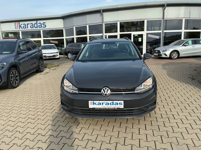 Fahrzeugabbildung Volkswagen Golf VII Variant >Navi/Klima/VW Connect<