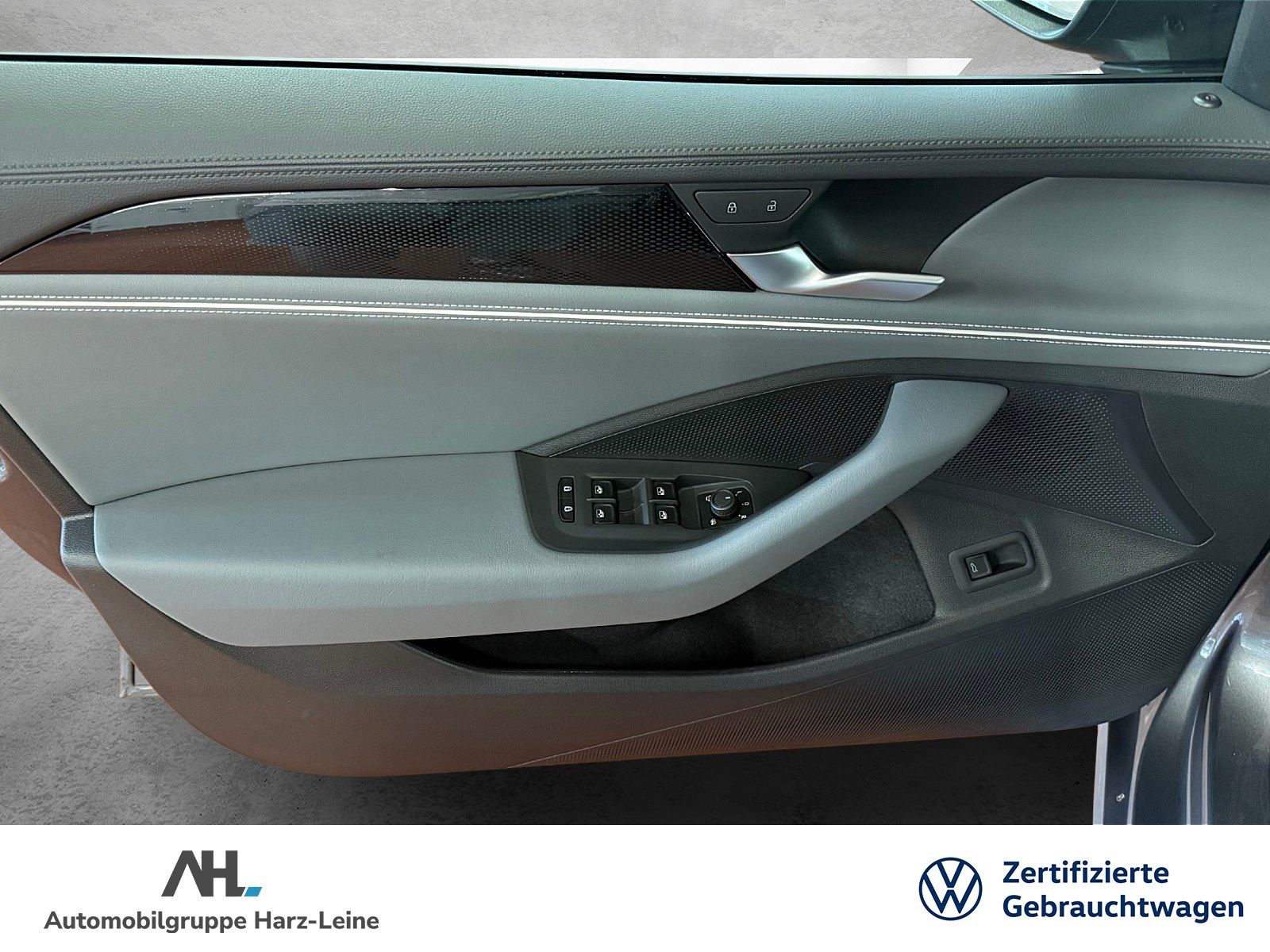 Volkswagen Passat Variant - Bild 14