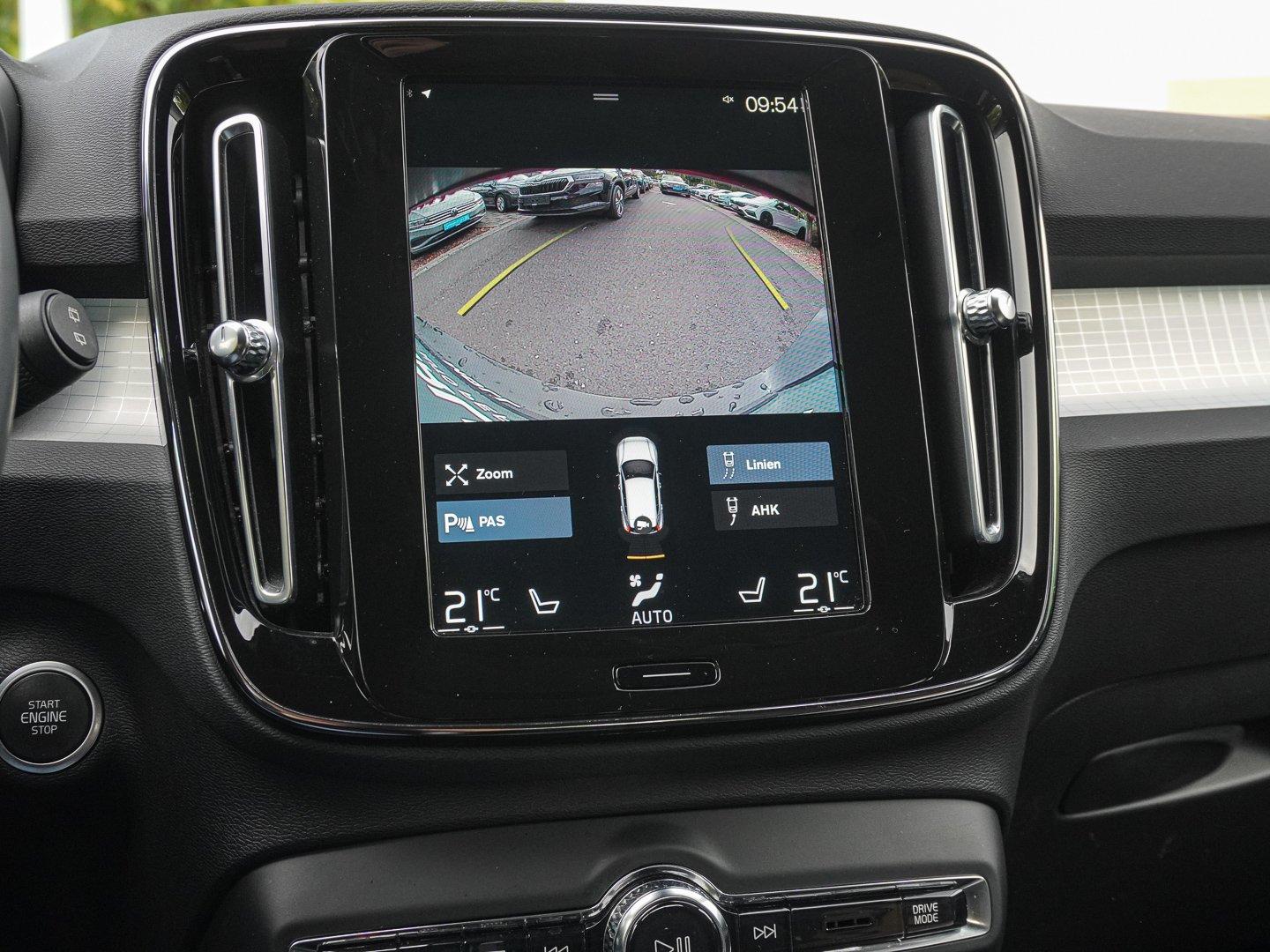 Volvo XC40 B4 B AWD Momentum Pro FRONTHZG PILOT PRIVAC, миниатюра 13