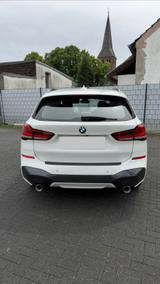 BMW X1 xDrive20d M Sport Steptronic M Sport - BMW X1 in Krefeld