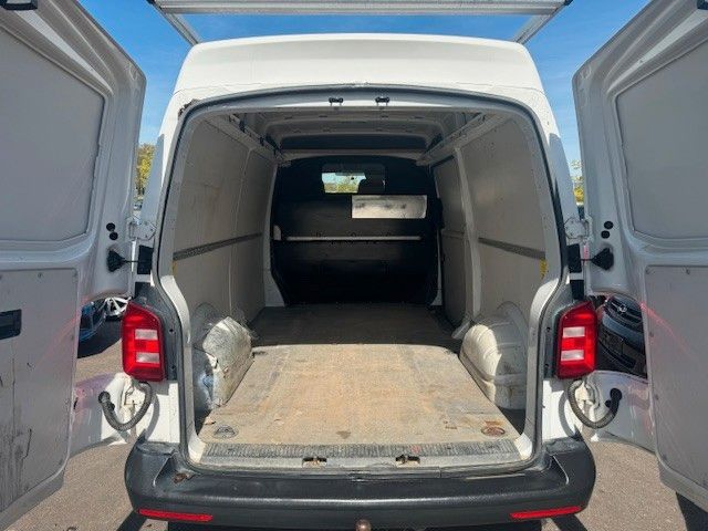 Fahrzeugabbildung Volkswagen T6 Transporter Kasten-Kombi Mittelhochdach