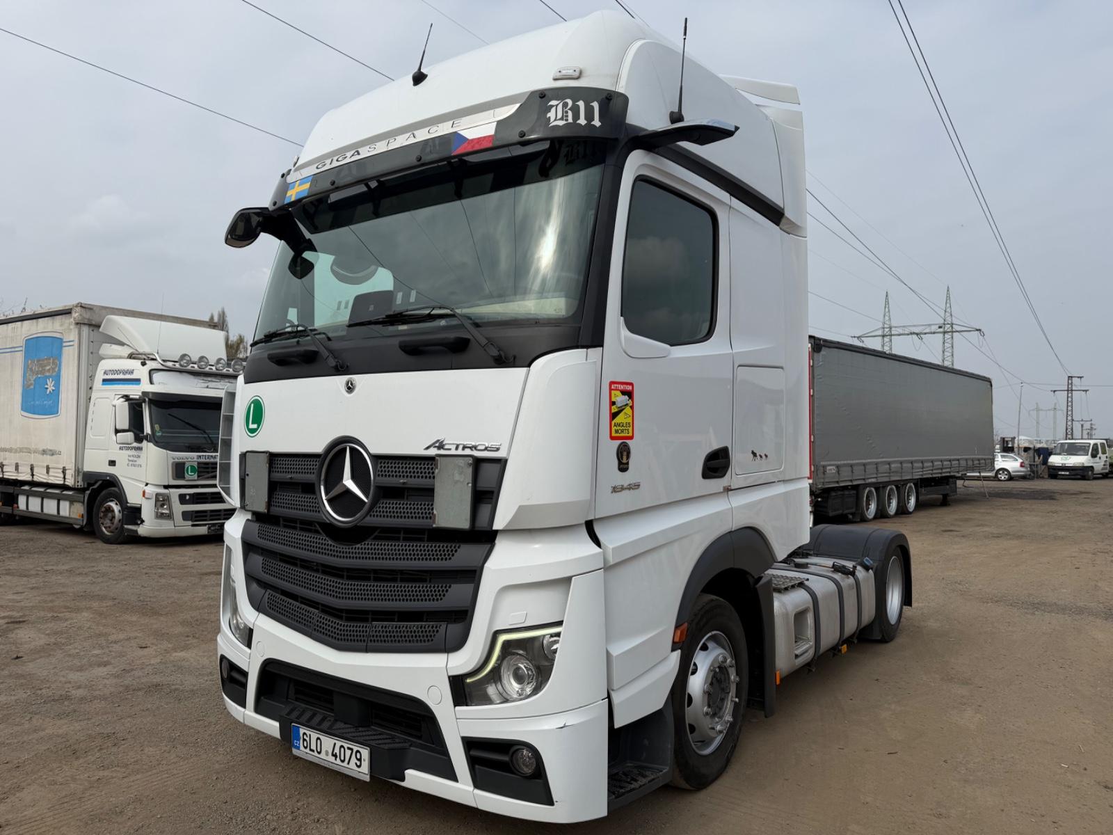Mercedes-Benz Actros 1845 Lowdeck GIGASPACE