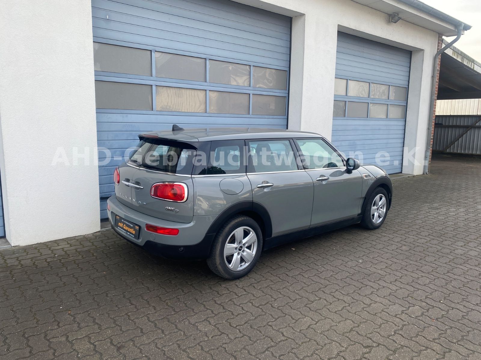 Fahrzeugabbildung MINI One D Clubman Pepper