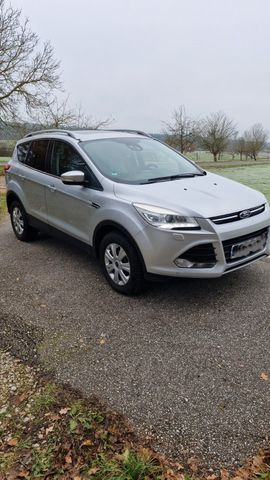 Ford Kuga 2,0 TDCi 4x4 103kW Titanium PowerShift ...