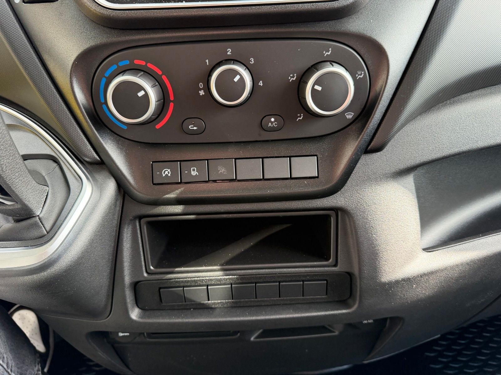 Fahrzeugabbildung Iveco Daily 35S16 A8 *R3.450mm*Automatik*Klima* 3x