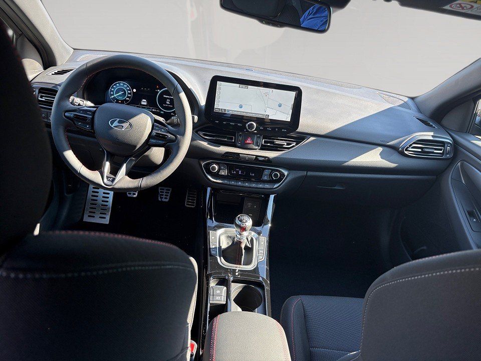 Fahrzeugabbildung Hyundai i30 1.5T 140PS 48V N LINE