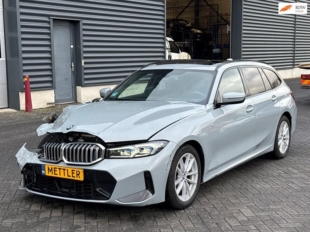 BMW 320 3-serie 320d, M-pakket, head up, panorama da