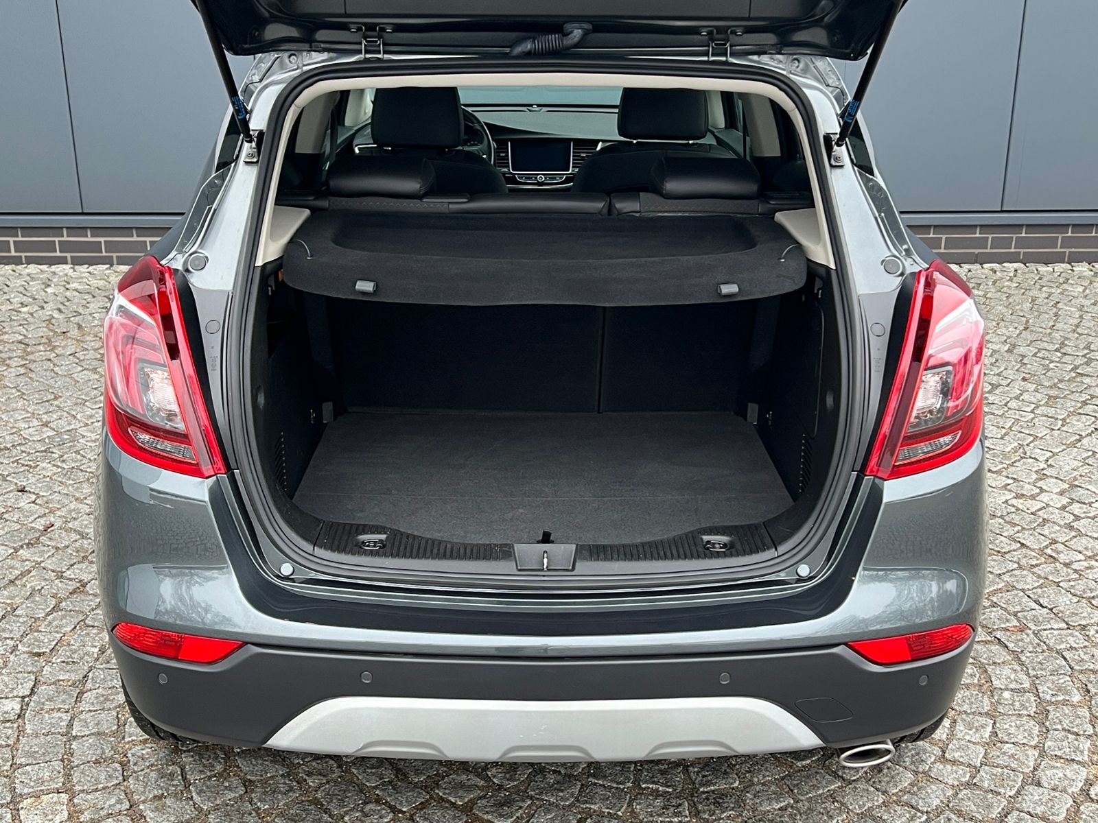 Fahrzeugabbildung Opel Mokka X Innovation 1.4 Turbo Automatik *AHK, Nav