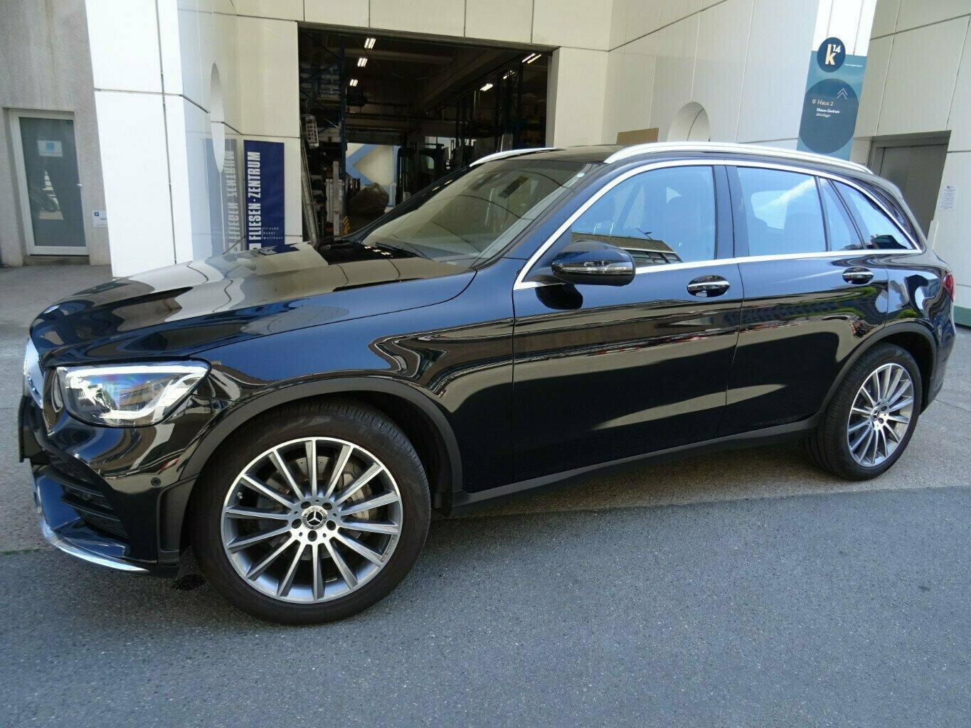 Mercedes-Benz GLC 300 9G-Tr 4Matic AMG Mod.2020,ACC,AHK,Leder,