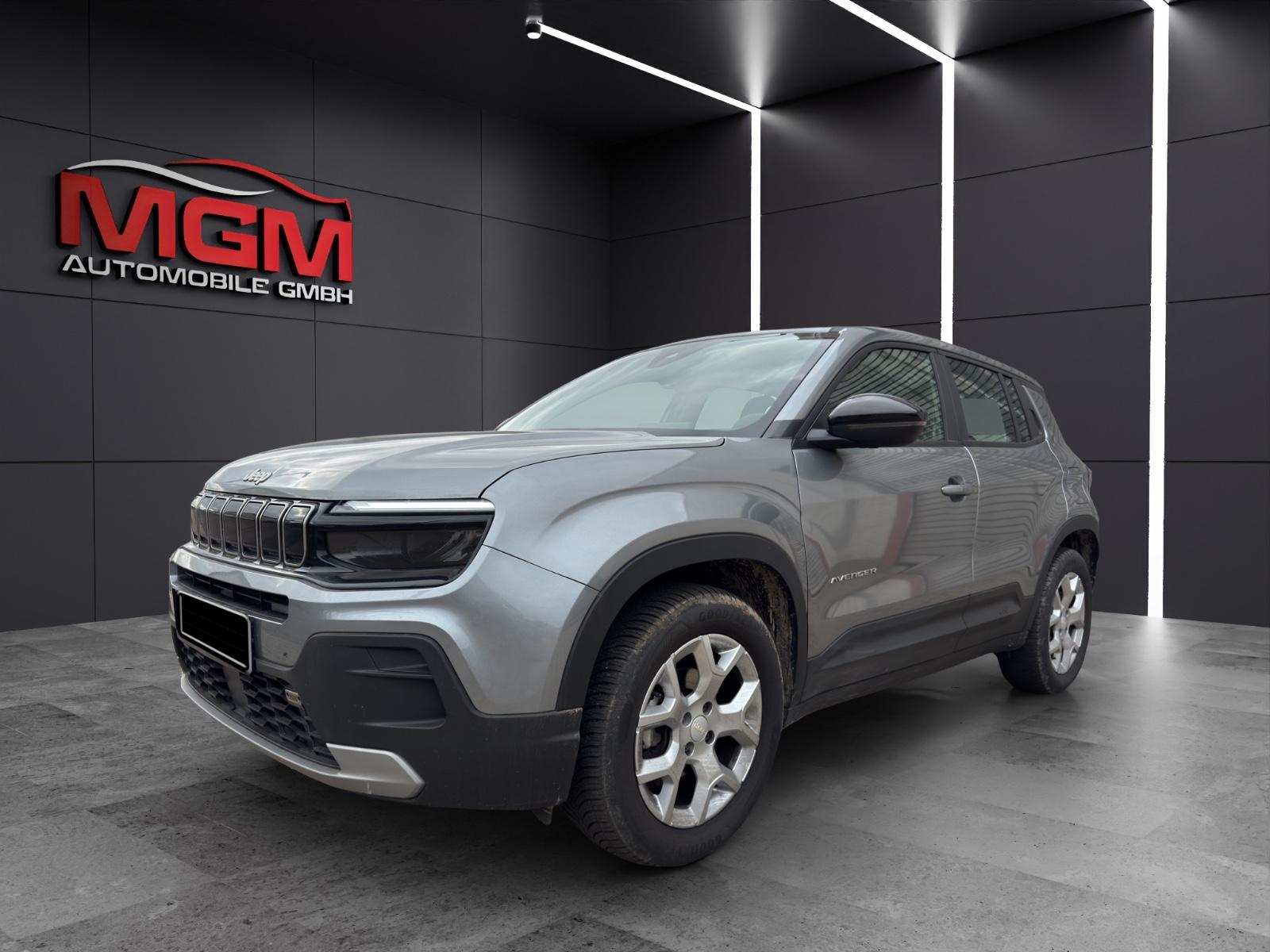 Jeep Avenger Altitude 1.2 GSE T3 / KAMERA / JBL