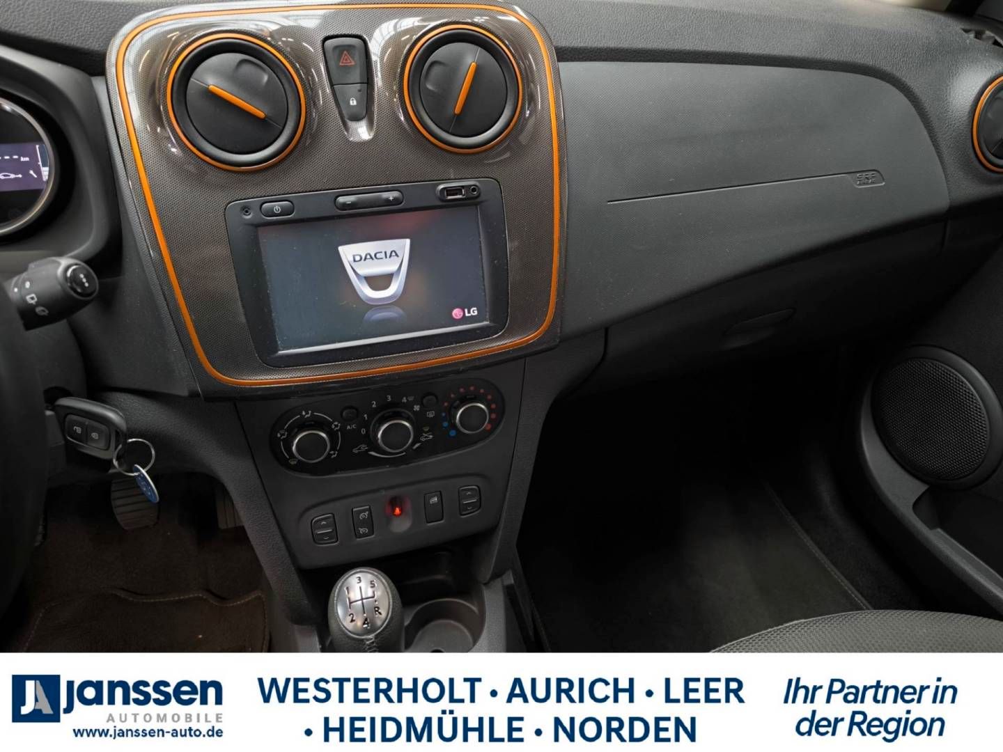 Fahrzeugabbildung Dacia Sandero Stepway Tce 90 Comfort