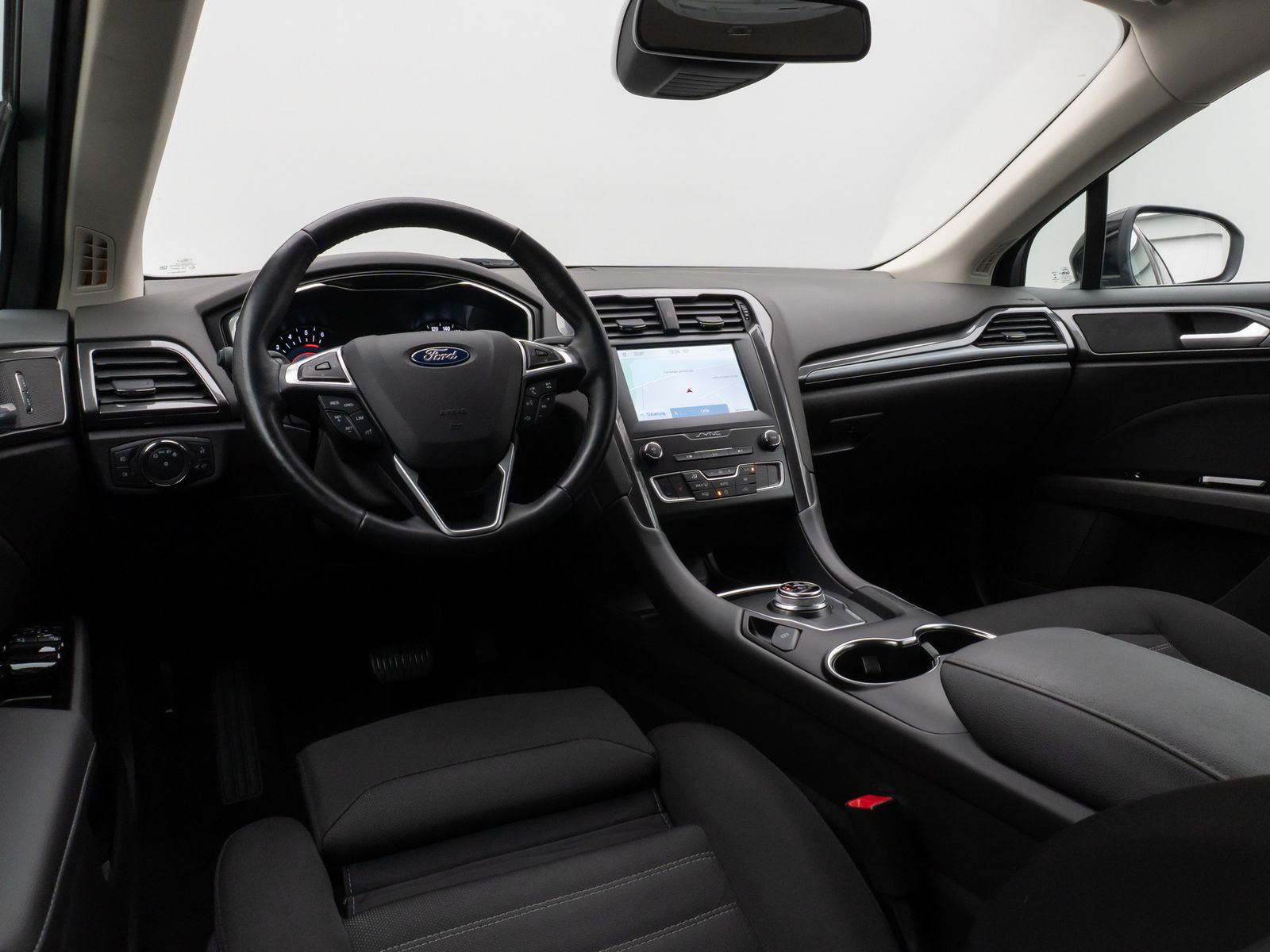Fahrzeugabbildung Ford Mondeo Turnier Titanium Kamera SYNC StzhzgV/H