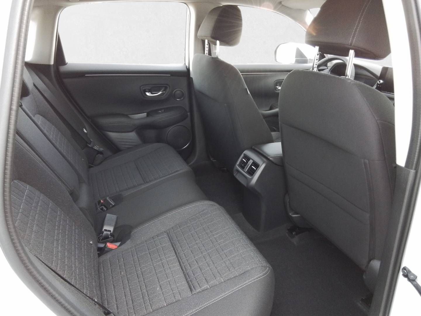 Fahrzeugabbildung Honda ZR-V Hybrid 2.0 Elegance *Aktionspreis*