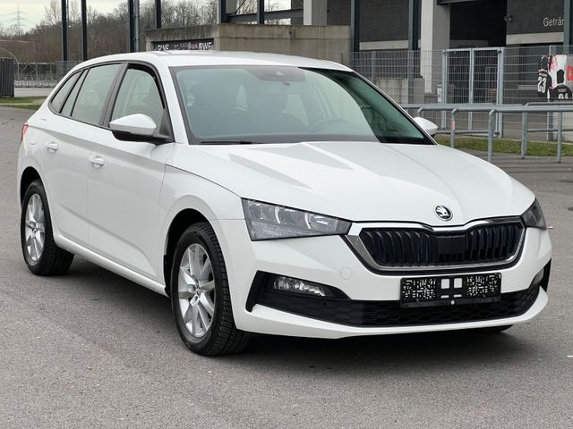 Skoda Scala Ambition *NAVI*PDC*START/STOP*