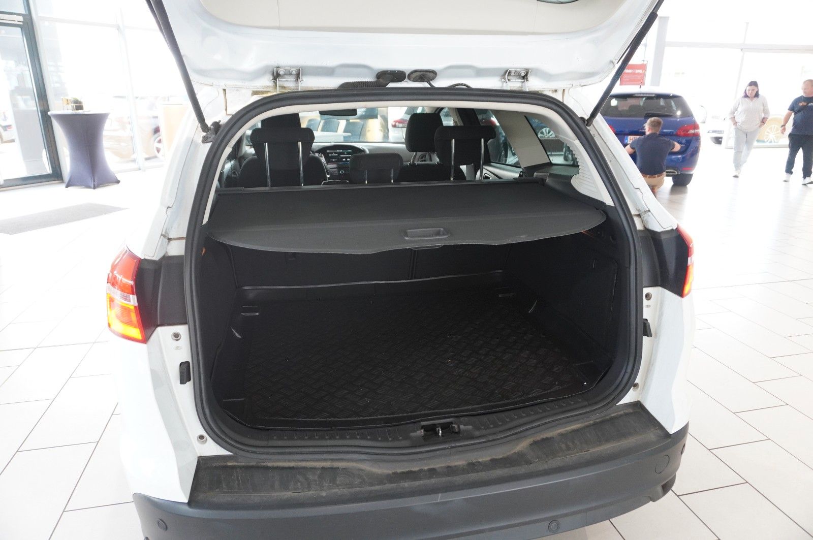 Fahrzeugabbildung Ford Focus Turnier 1.5D BUISNESS NAVI/LED/SH/PDC/TEMP