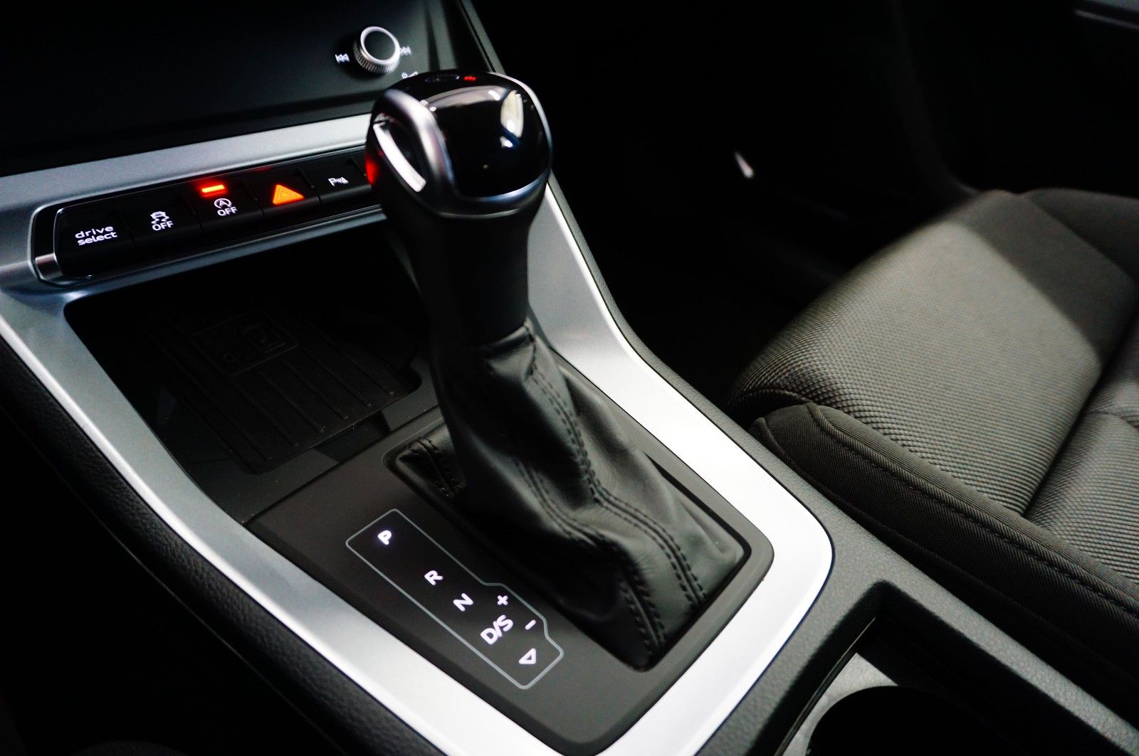 Audi Q3 Sportback 35 TDI*Automatik*NAVI*LED*1 HAND foto 22