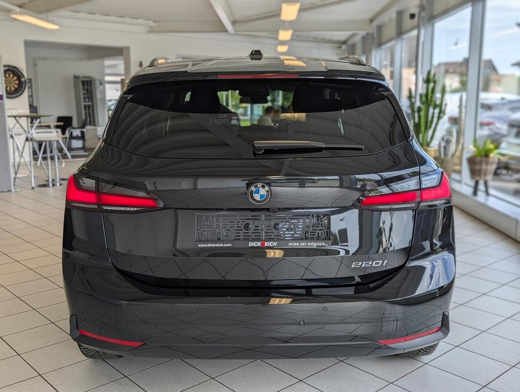 BMW 220