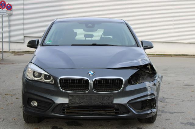 BMW 218 Active TourerAutomatik