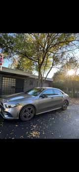 Mercedes-Benz A180d AMG Line | Automatik | TÜV - Mercedes-Benz A 180 Gebrauchtwagen in Köln