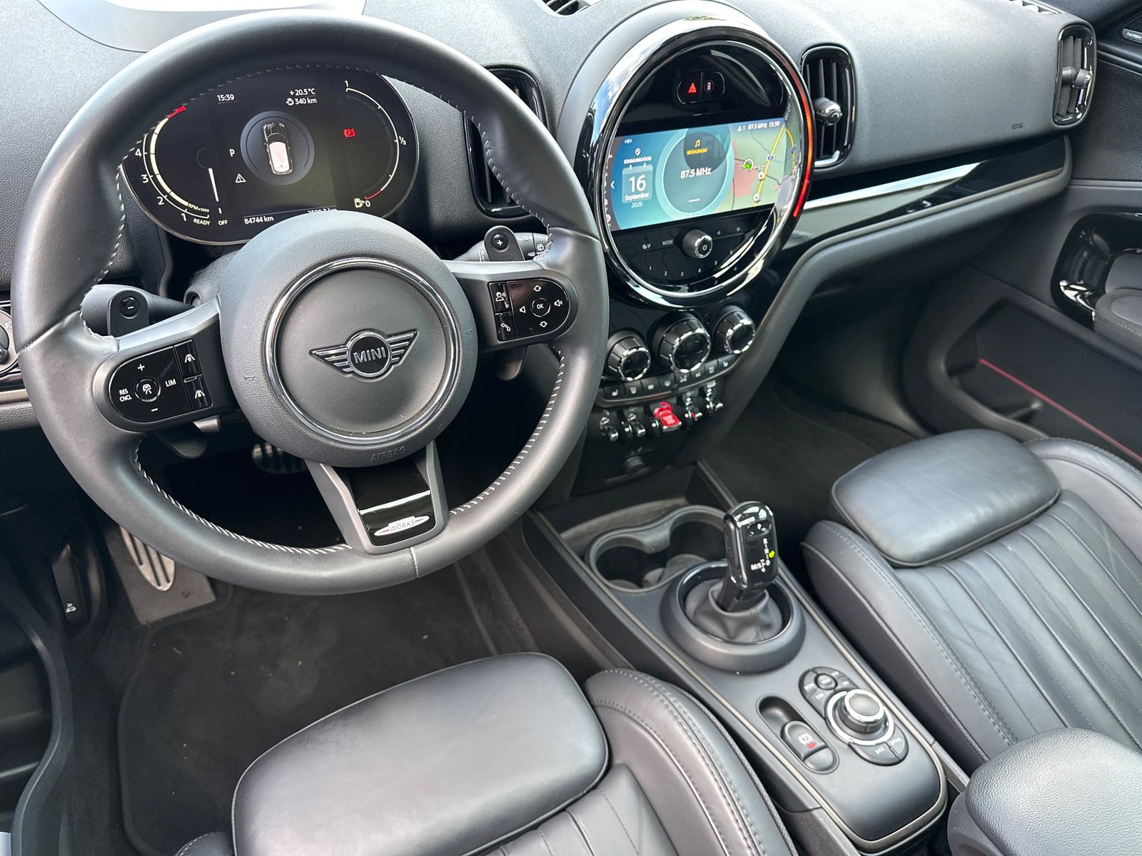 Fahrzeugabbildung MINI Countryman S Cooper All4 NAV+LED+PANO