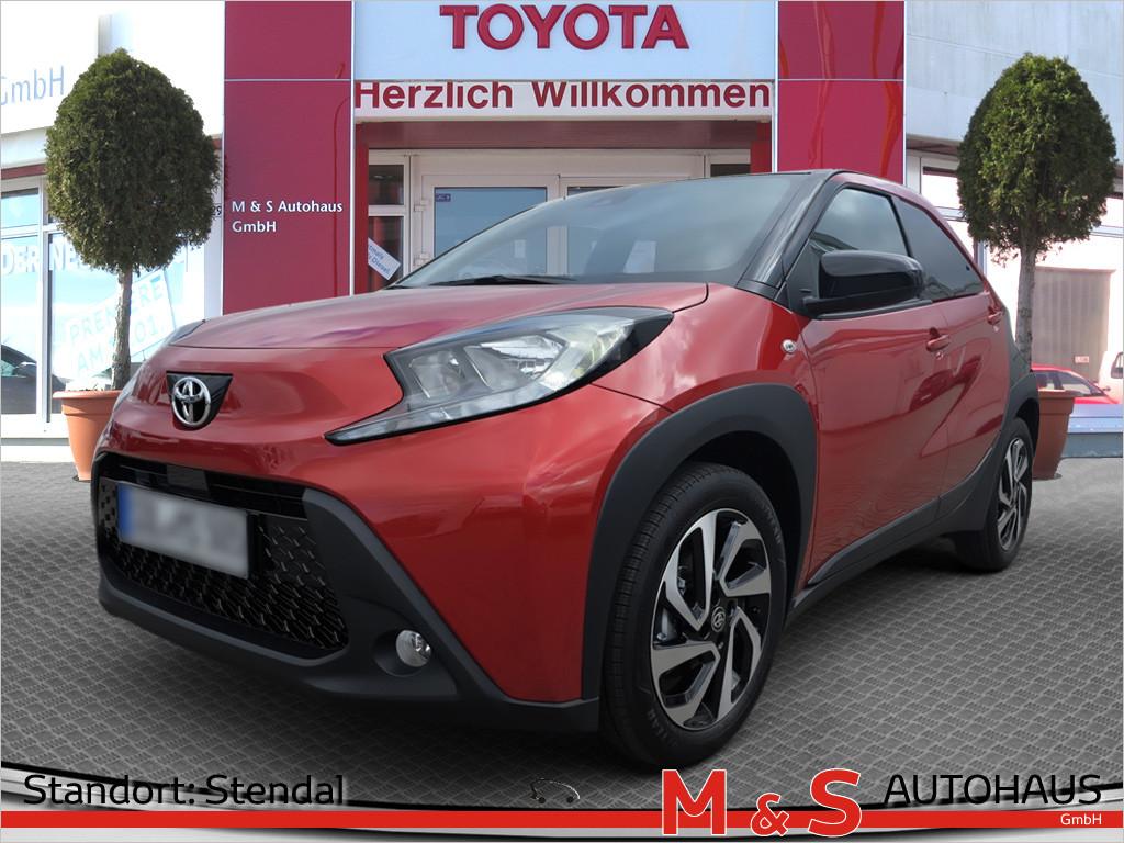 Toyota Aygo X 1.0 Team D SITZHEIZUNG PDC RÜCKFAHRKAMERA